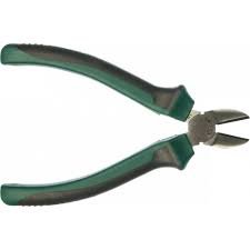 Cortafrio De 6'' Corte Diagonal Encauchado Sata 70202a
