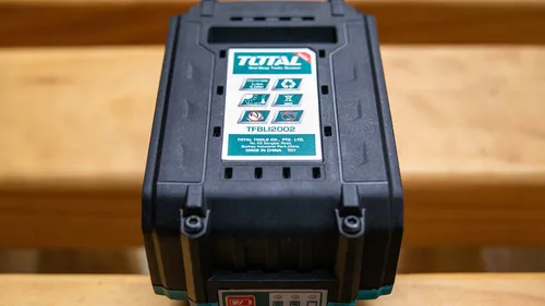 Bateria 20v De Litio 4.0ah (4 Amp) Total Tfbli2002 Original