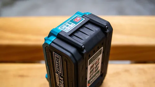 Bateria 20v De Litio 4.0ah (4 Amp) Total Tfbli2002 Original
